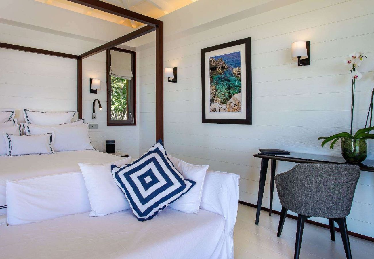 Villa in Saint Barthélemy - Maison Blanc Bleu St Barths 5-bd