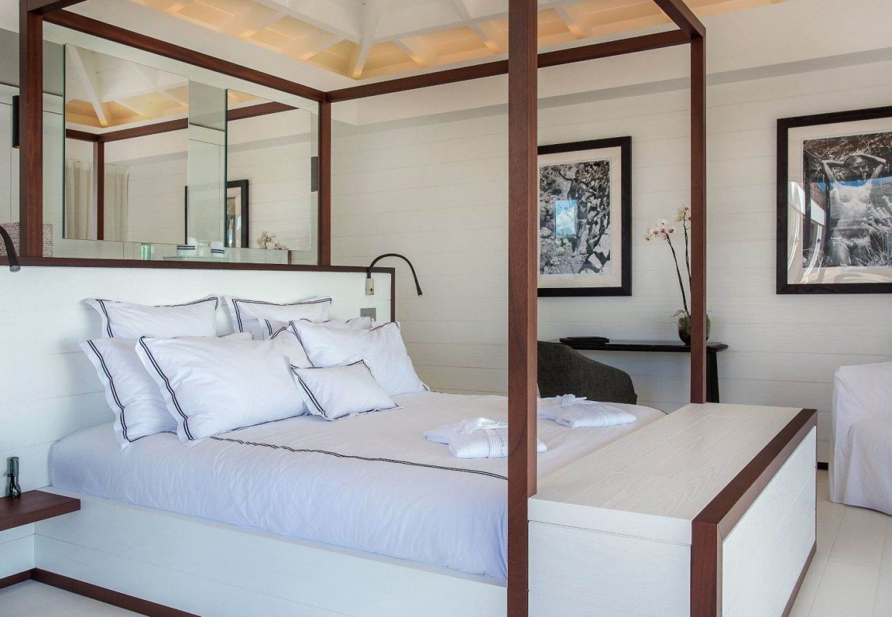 Villa in Saint Barthélemy - Maison Blanc Bleu St Barths 5-bd