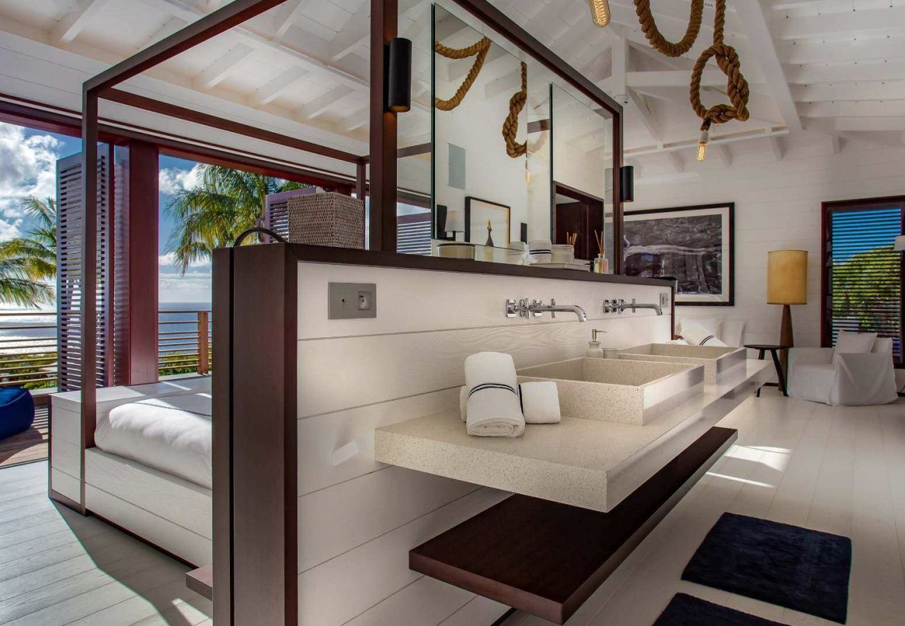 Villa in Saint Barthélemy - Maison Blanc Bleu St Barths 5-bd