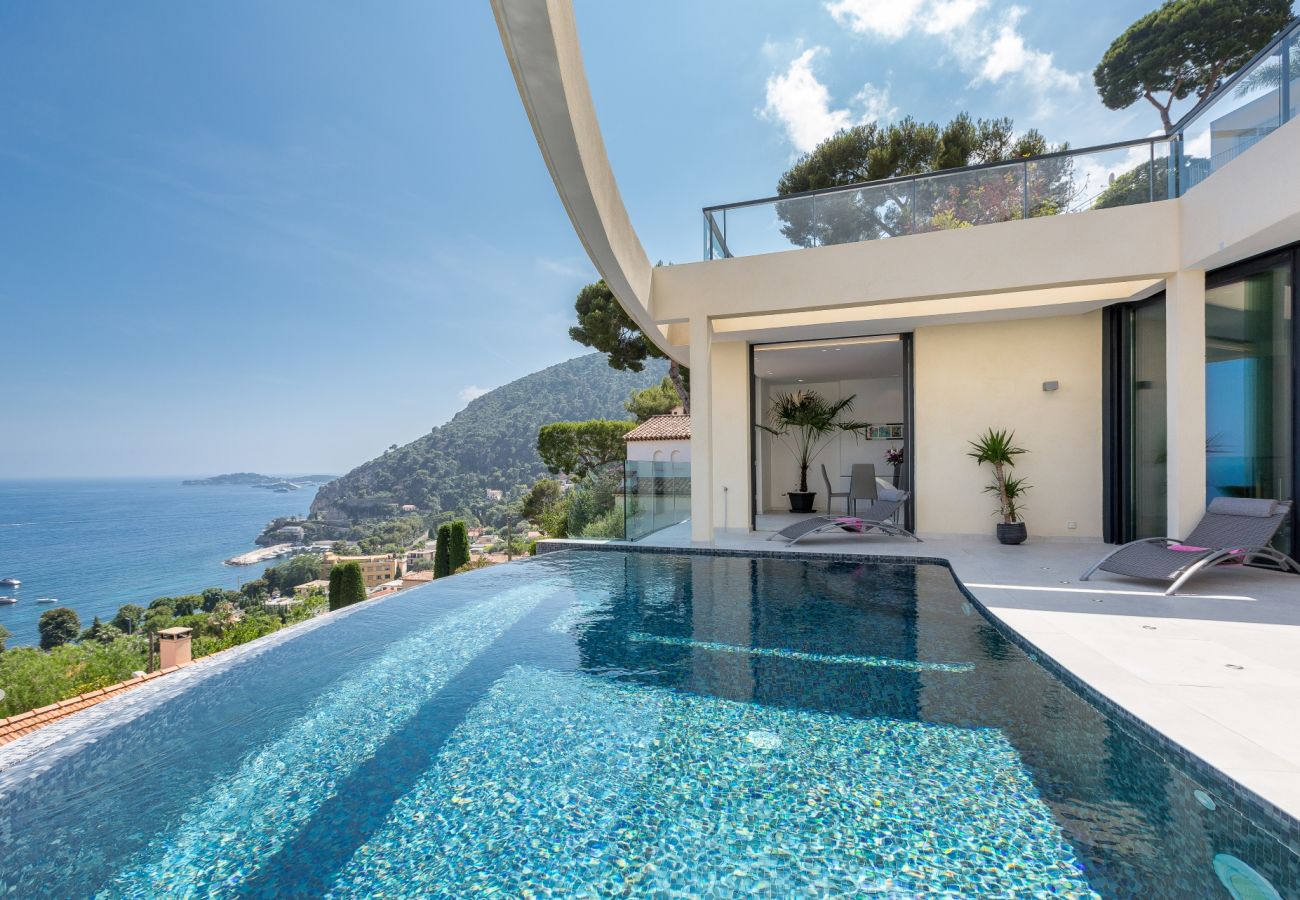 Villa in Eze - Villa Paradise Eze French Riviera 5-bd