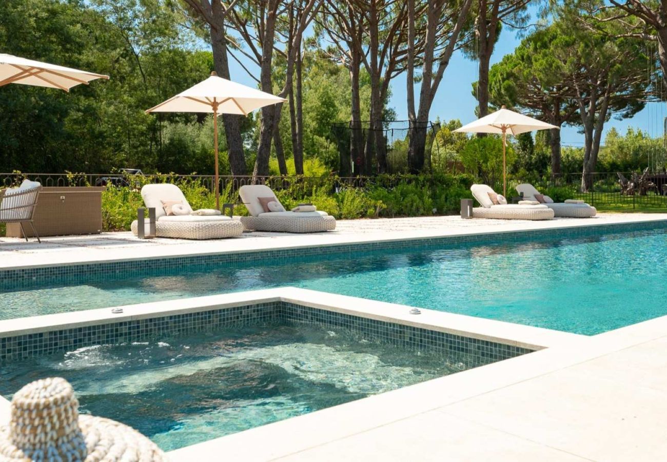 Villa in Ramatuelle - Villa Alocasia St Tropez French Riviera 5-bd