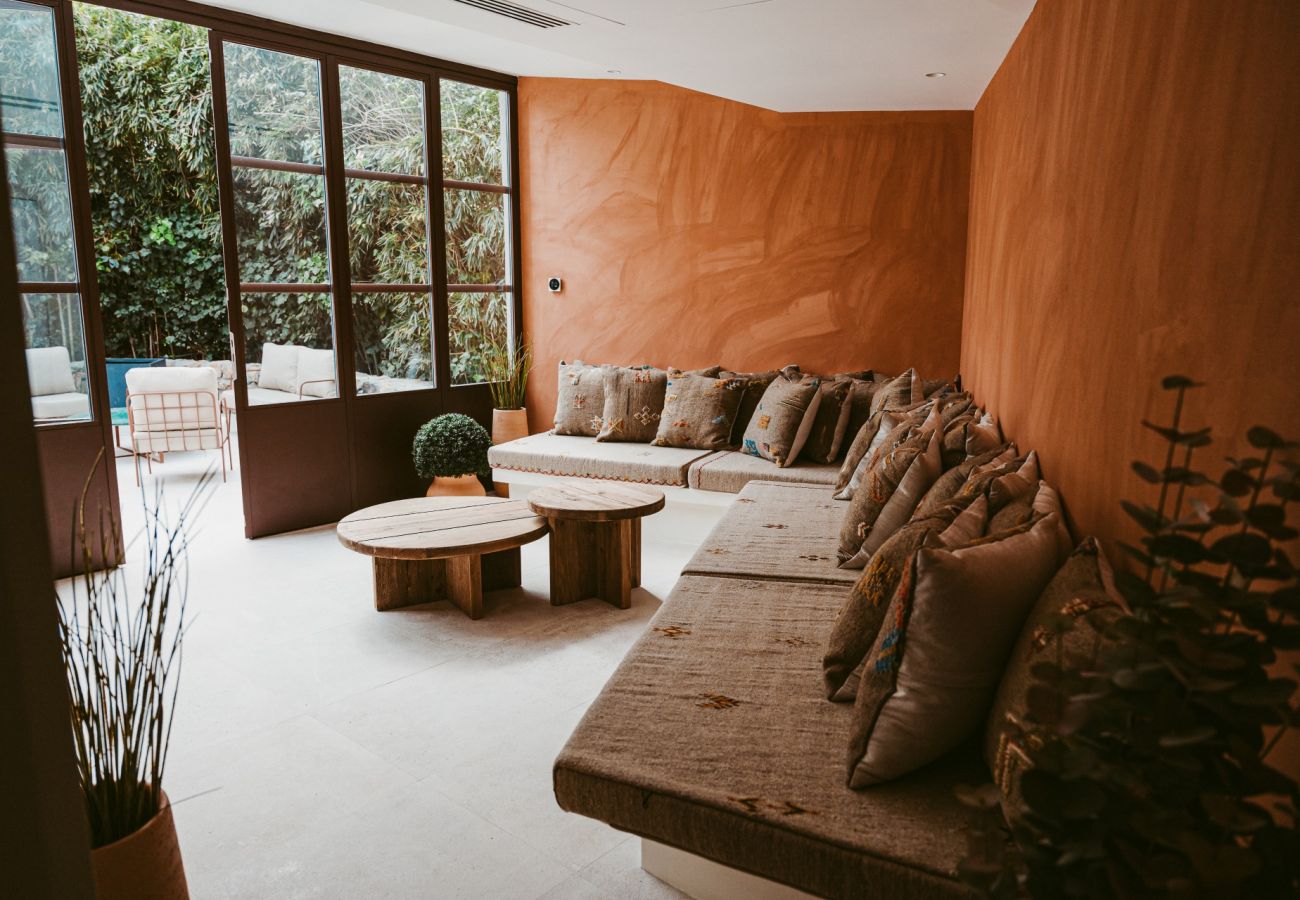 Villa in Cannes - Villa Saintpaulia Cannes French Riviera 5-bd