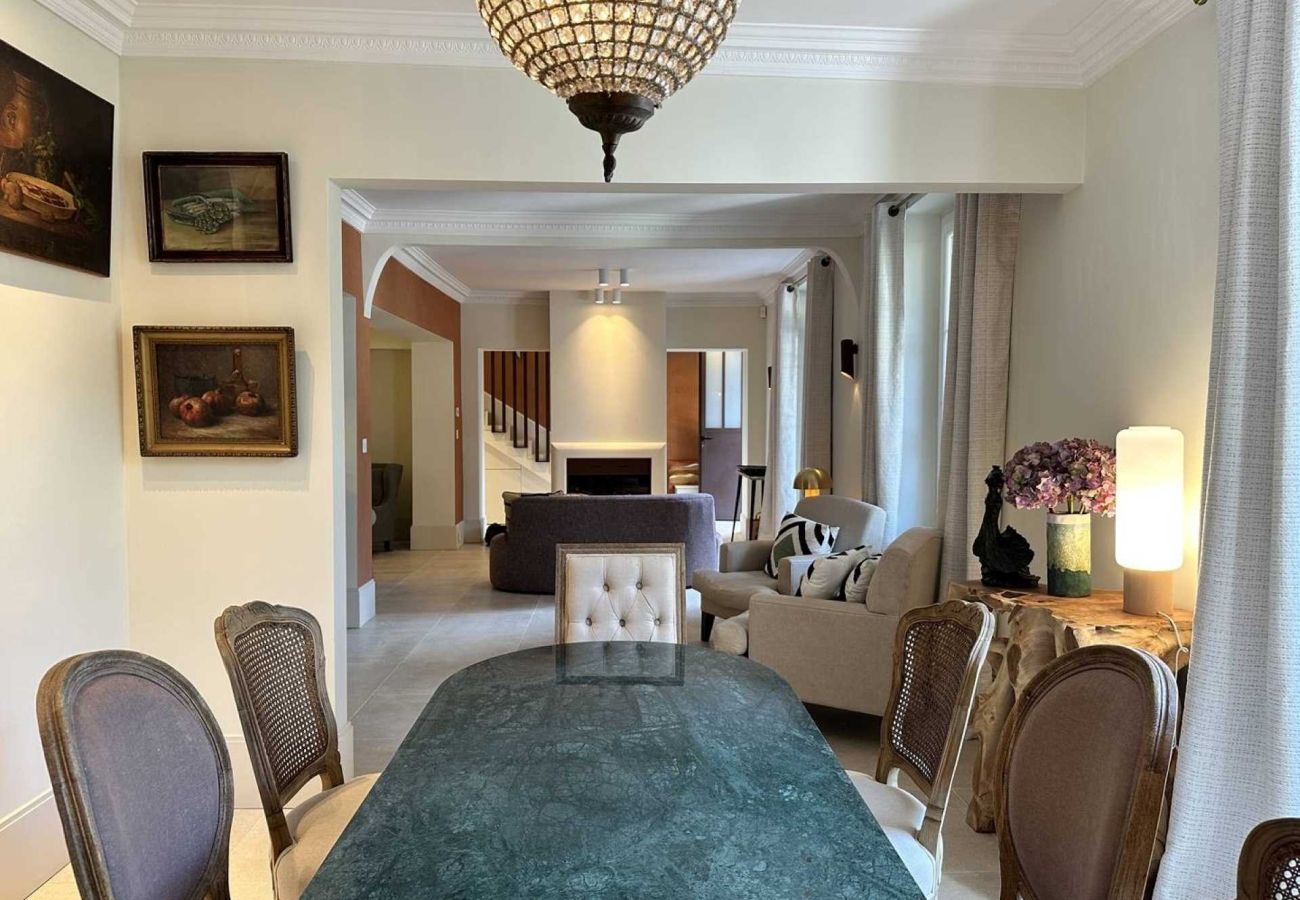 Villa in Cannes - Villa Saintpaulia Cannes French Riviera 5-bd