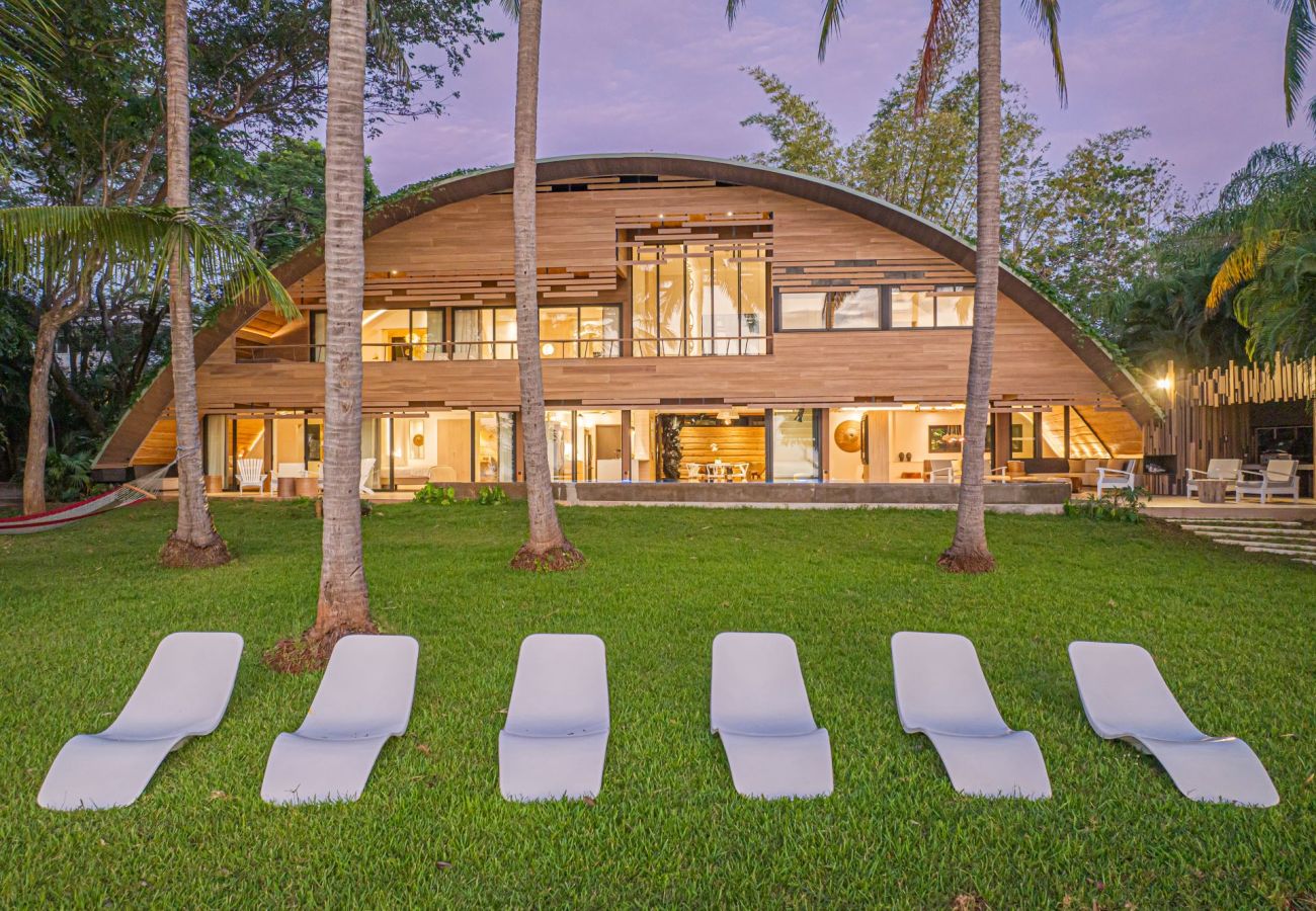 Villa in Paraiso - Villa Hermes Santa Cruz Guanacaste 5-bd