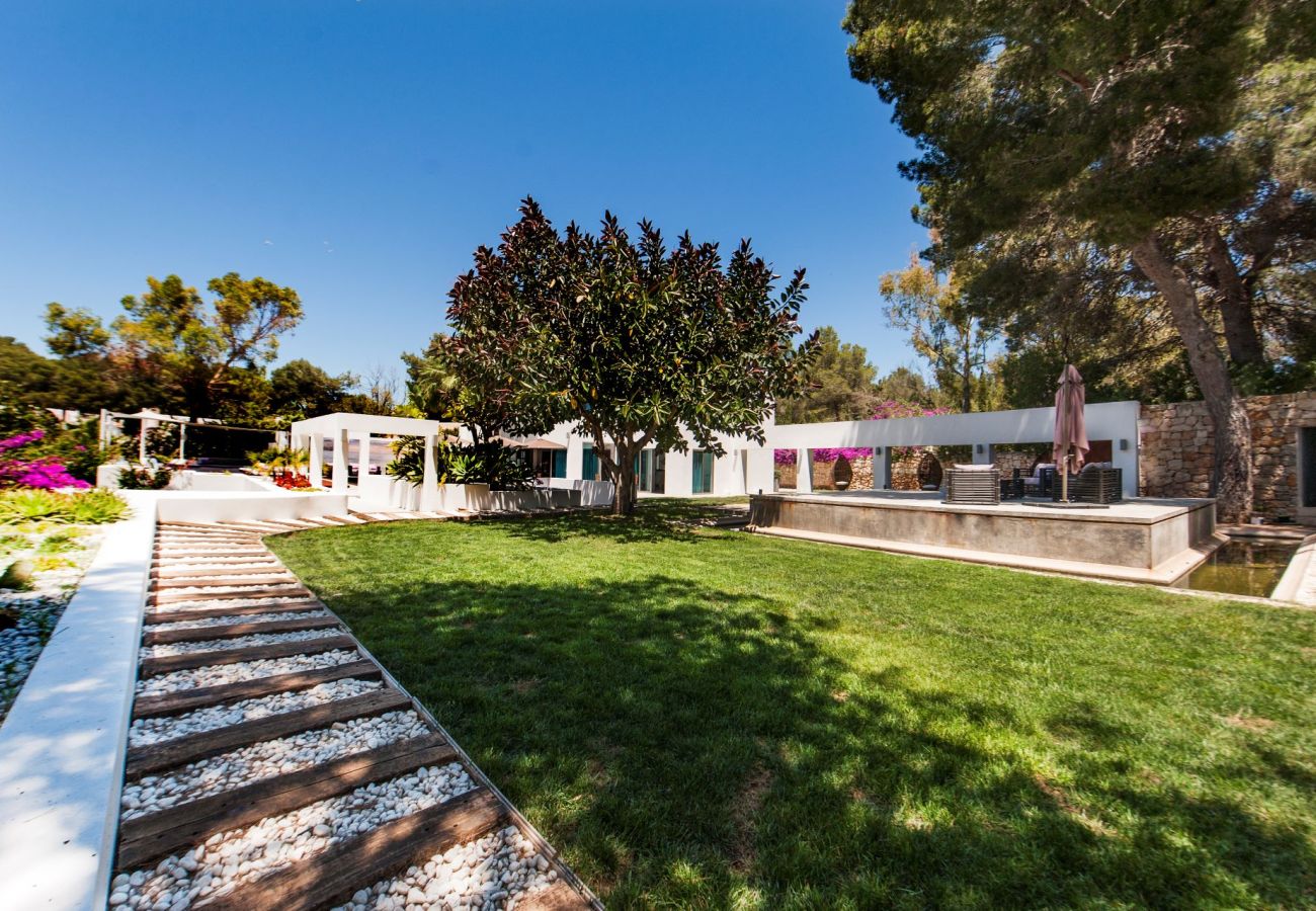 Villa in Santa Eulalia des Riu - Villa India Ibiza 6-bd