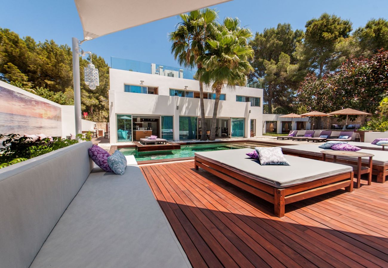 Villa in Santa Eulalia des Riu - Villa India Ibiza 6-bd