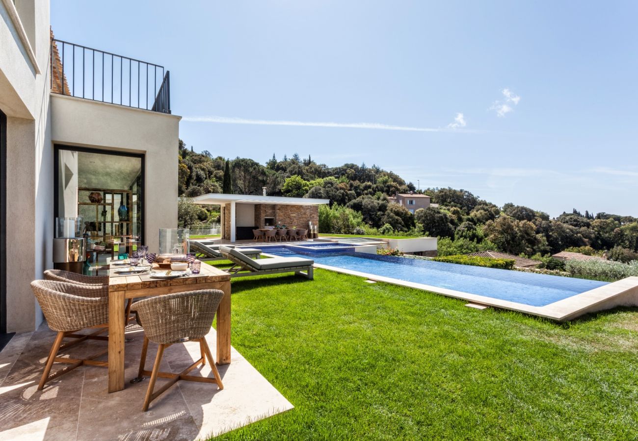 Villa in La Croix-Valmer - Villa Colibri St Tropez French Riviera 10-bd