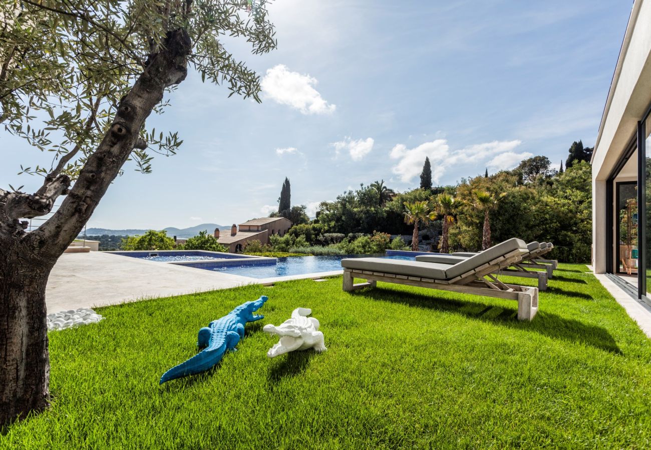 Villa in La Croix-Valmer - Villa Colibri St Tropez French Riviera 10-bd