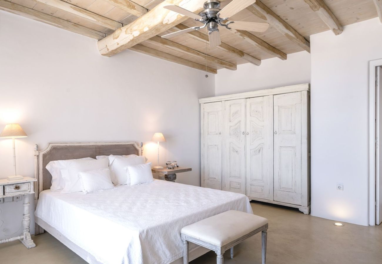 Villa in Mykonos - Jasmine Hill Estate Mykonos 7-BD