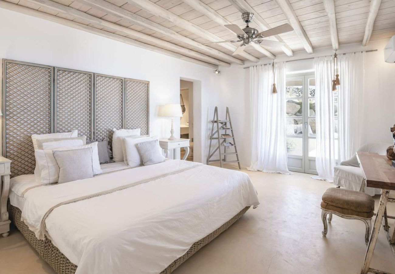 Villa in Mykonos - Jasmine Hill Estate Mykonos 7-BD
