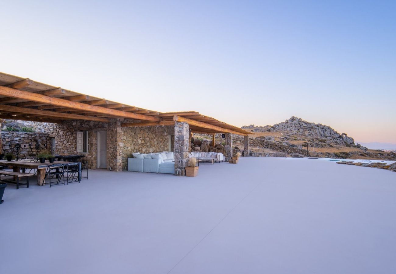 Villa in Mykonos - Jasmine Hill Estate Mykonos 7-BD