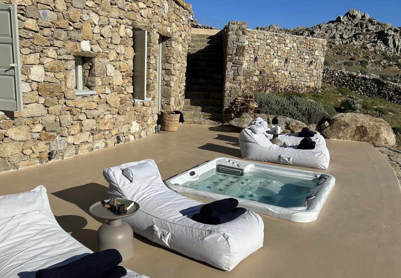 Villa in Mykonos - Jasmine Hill Estate Mykonos 7-BD